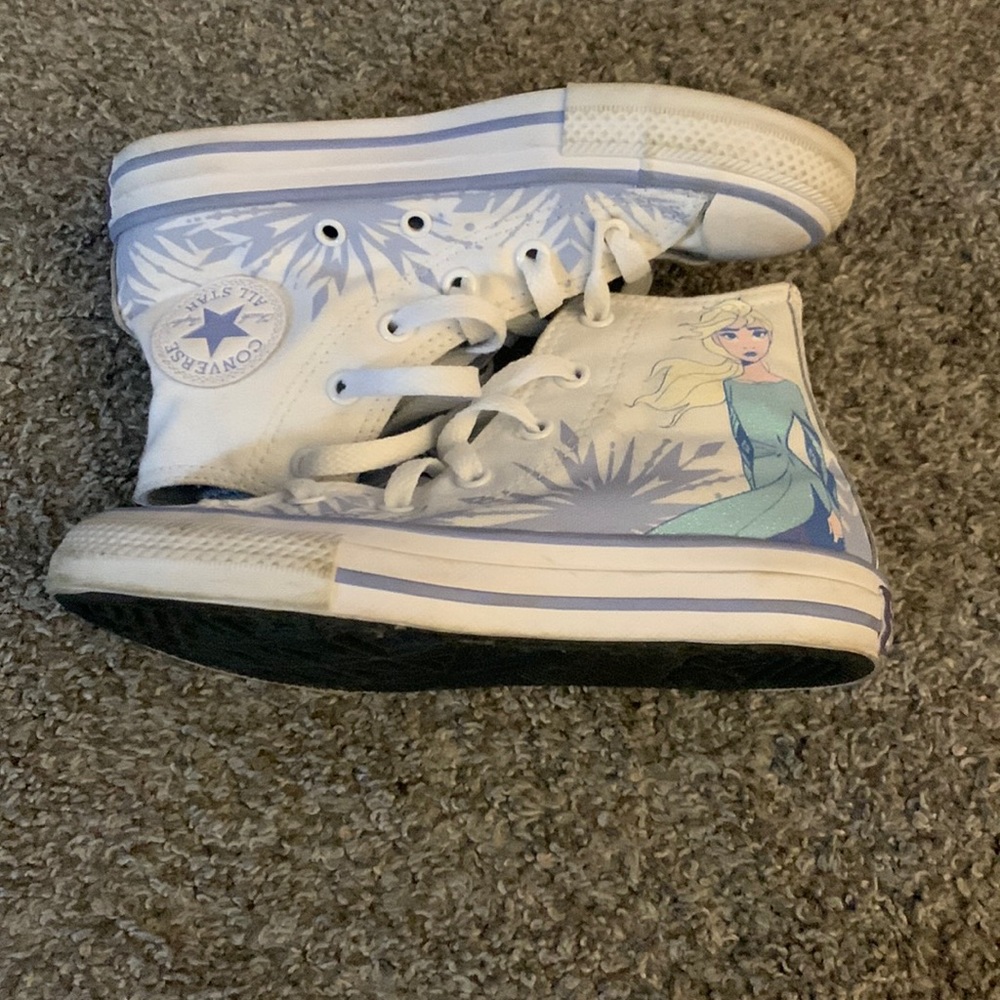 Disney Frozen Converse